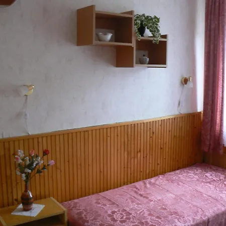 Holiday In Balatonboglar 18273 鲍洛通费尼韦什
